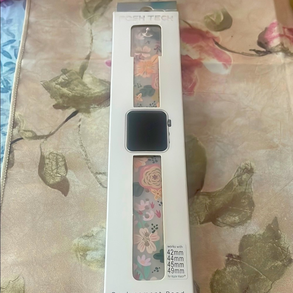 Posh Tech Apple Watch Band - Floral Design